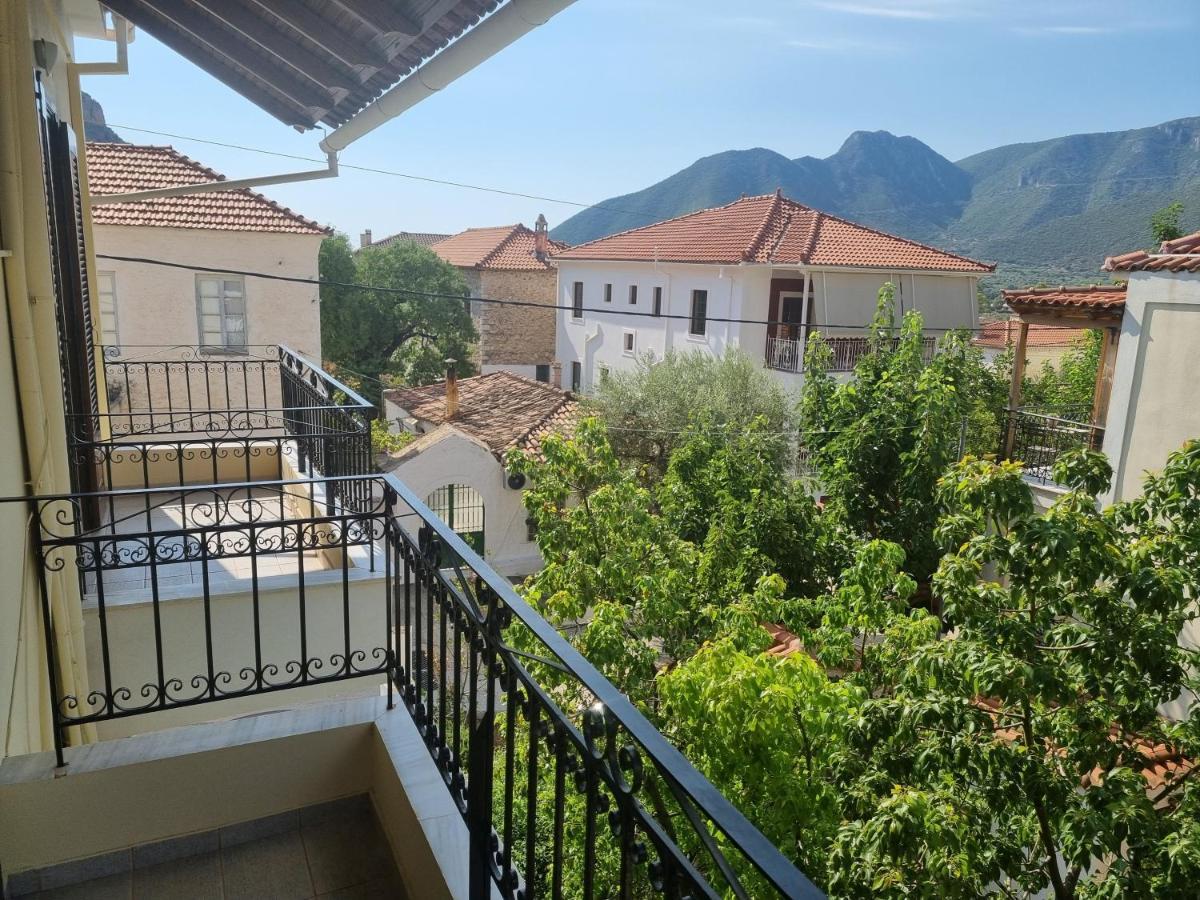 Apartment Theodoros Leonídion Exterior foto